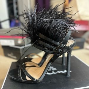 Nina Shoe Dalva heels with faux feather